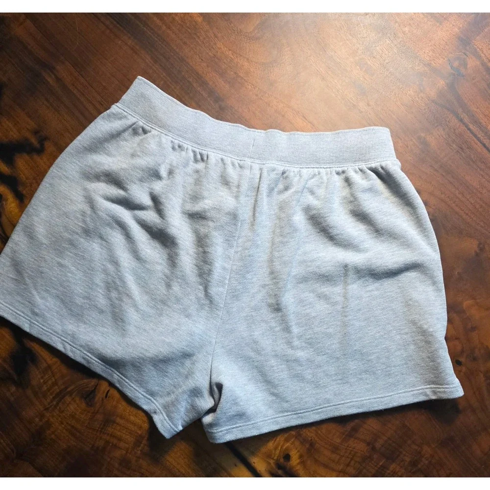 Alo Yoga Athletic Atheleisure Workout Wear Cozy Premium Y2k Minimalist